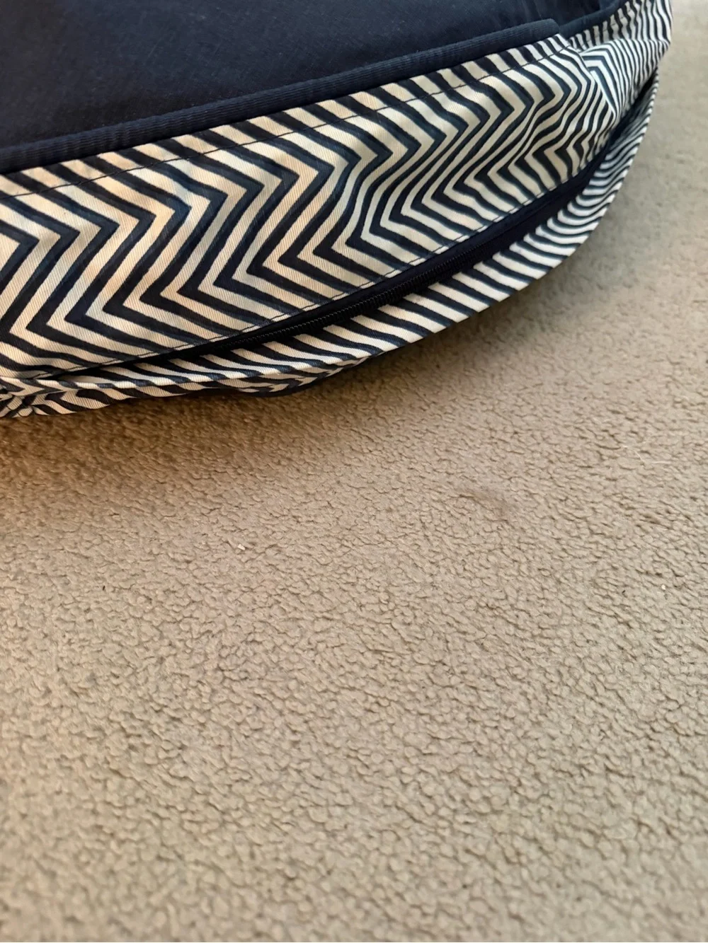 Navy Blue & White Round Dog Bed